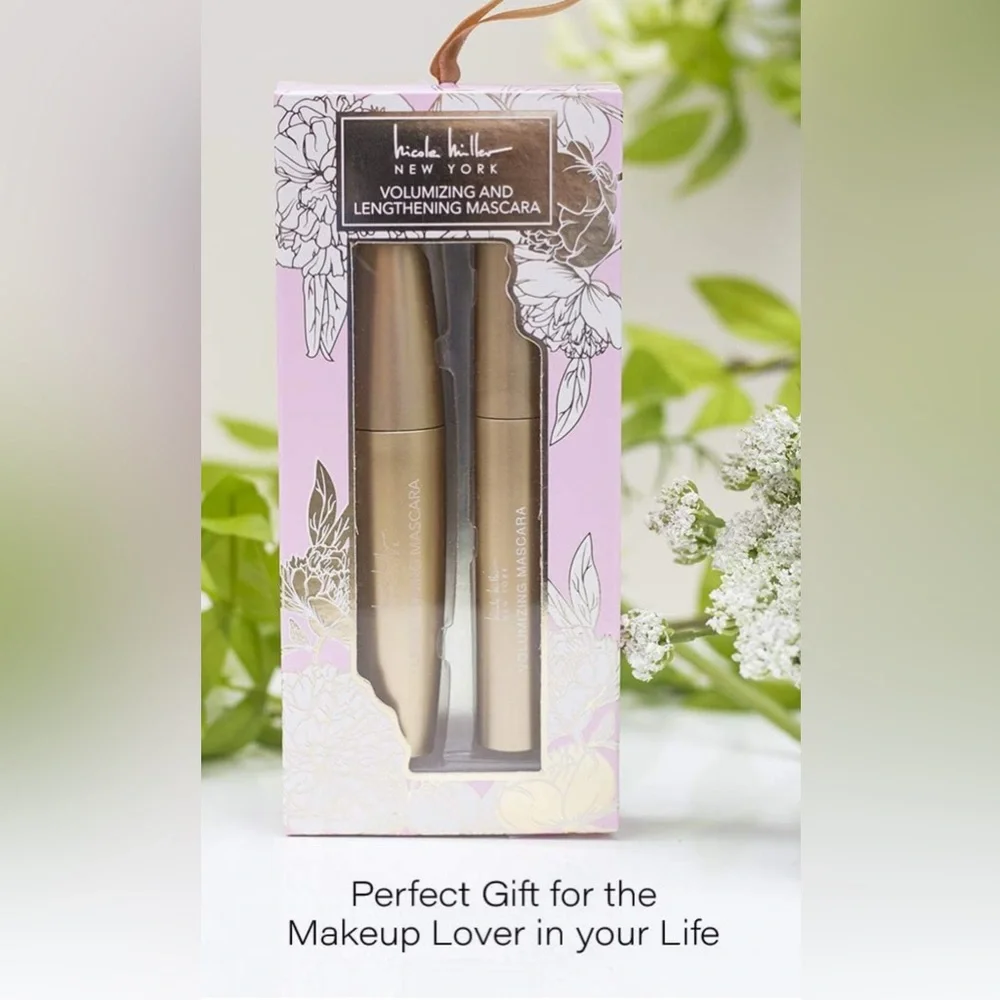 Nicole Miller New York Volumizing and Lengthening Mascara Duo Set.